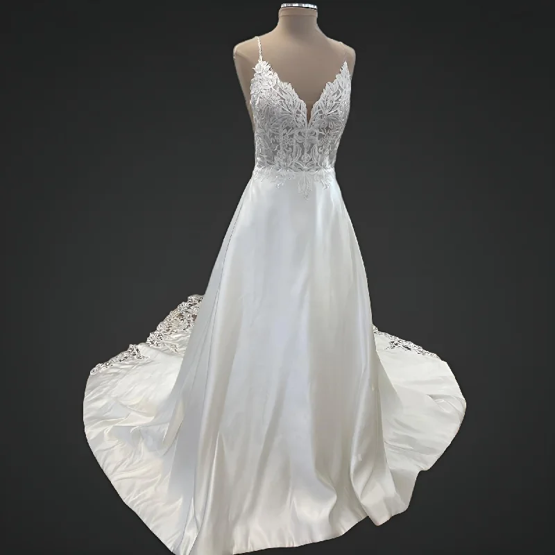 CASSIE Wedding Dress