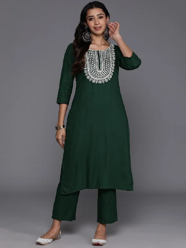 Green Yoke Design Wool Blend Straight Kurta Set