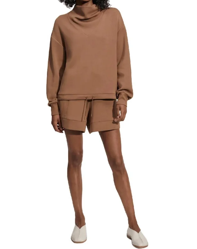 Betsy Sweatshirt In Golden Bronze