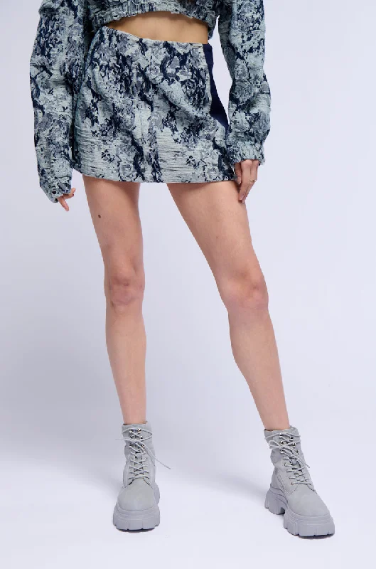 FLORAL DENIM MINI SKIRT